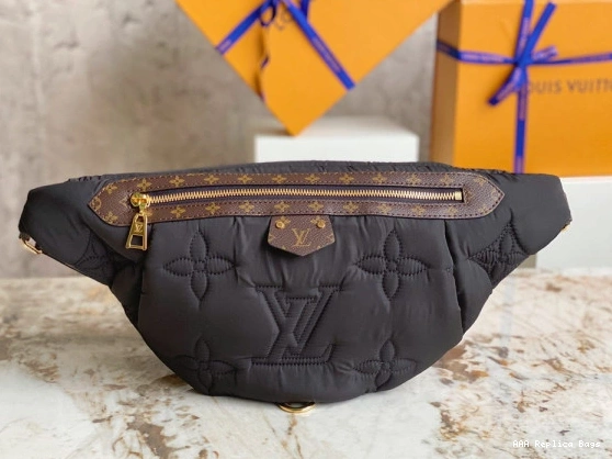 Aaa replica bags VUITTON MAXI LOUIS BUMBAG 0715